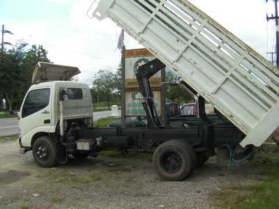 ขายหกล้อดัมพ์ ปี05 สภาพดี