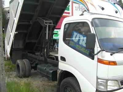 ขายหกล้อดัมพ์ ปี05 สภาพดี