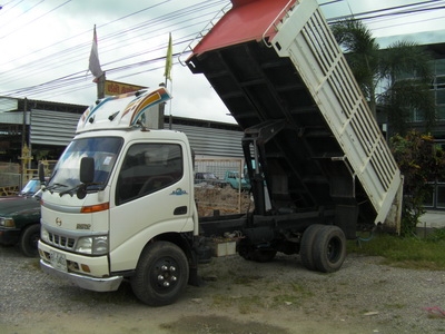 ขายหกล้อดัมพ์ ปี05 สภาพดี