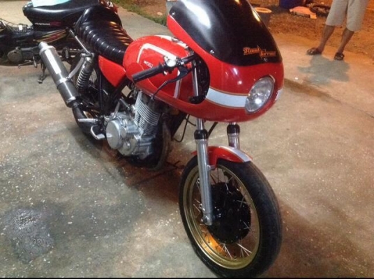 ขาย SR400 สพม แท้ แต่งcafe ล้อ17โตๆ ขาย SR400 สพม แท้ แต่งcafe ล้อ17โตๆ