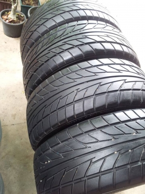 ขายยาง Nitto   195/55/15  ปี 10 รุ่น Xtrem 555