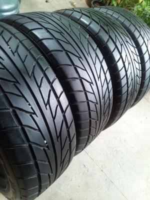 ขายยาง Nitto   195/55/15  ปี 10 รุ่น Xtrem 555