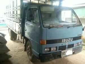 **315,000 บ.ต่อรอง**ขาย6ล้อเดิมบาง ISUZU NKR110 NKR58LU5M 4BE1-110HP ห้างแท้เกียร์สั้นปี37 เครื่องเดิมเกียร์เดิม เครื่องดี แรงดี ไม่เยิ้ม เกียร์สั้นแท้ เกียร์ดีไม่หลุด ช่วงล่างเดิม 5น็อตหน้า-หลัง คัสซีสวย ไม่ปะไม่ดาม กระบะพื้นไม้คอกไม้ยาว4.30ม.สภาพดี พื้น **315,000 บ.ต่อรอง**ขาย6ล้อเดิมบาง ISUZU NKR110 NKR58LU5M 4BE1-110HP ห้างแท้เกียร์สั้นปี37 เครื่องเดิมเกียร์เดิม เครื่องดี แรงดี ไม่เยิ้ม เกียร์สั้นแท้ เกียร์ดีไม่หลุด ช่วงล่างเดิม 5น็อตหน้า-หลัง คัสซีสวย ไม่ปะไม่ดาม กระบะพื้นไม้คอกไม้ยาว4.30ม.สภาพดี พื้น