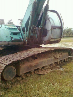 ขายถูกๆๆๆ ครับ แม็คโต KOBELCO SK200 MARK5 SUPPER รถใช้งานอยู่ครับ ขายถูกๆๆๆ ครับ แม็คโต KOBELCO SK200 MARK5 SUPPER รถใช้งานอยู่ครับ