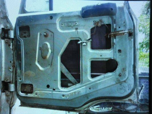 ขายรถบรรทุก 10 ล้อ 2 เพลาดั้ม NISSAN CD6N เครื่อง PE6 230 แรงมีระบบลากพ่วงเครื่องดีคัสซีสวย