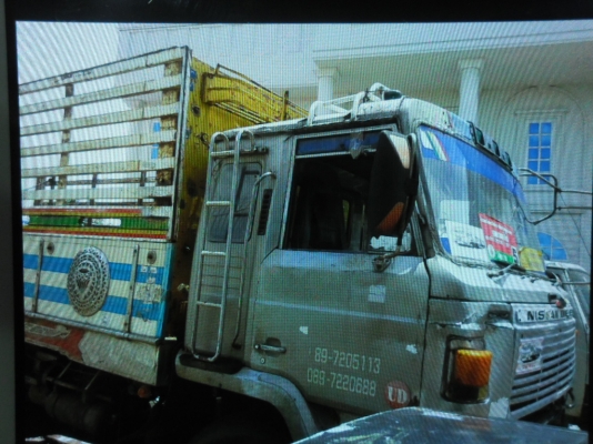 ขายรถบรรทุก 10 ล้อ 2 เพลาดั้ม NISSAN CD6N เครื่อง PE6 230 แรงมีระบบลากพ่วงเครื่องดีคัสซีสวย