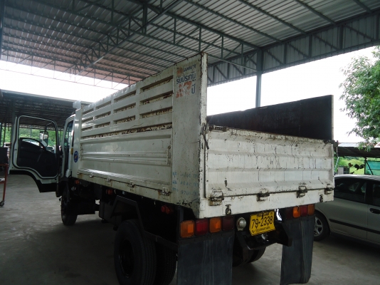ขายด่วนรถ6ล้อMP1FRR90H8Tดรั้มเครือง210แรงม้าปี53