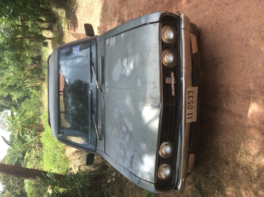 ขายดัสสันช้างเหยียบ แห้งๆ สี่ขอเกียร์คอ เครื่องดีมากๆ