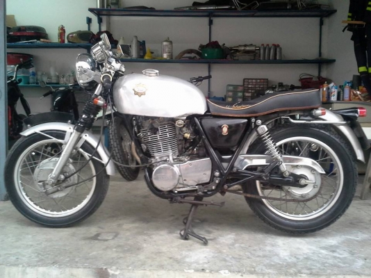 ขาย ประกอบใหม่  SR400 เลขเต็ม แต่ง bsa 75000