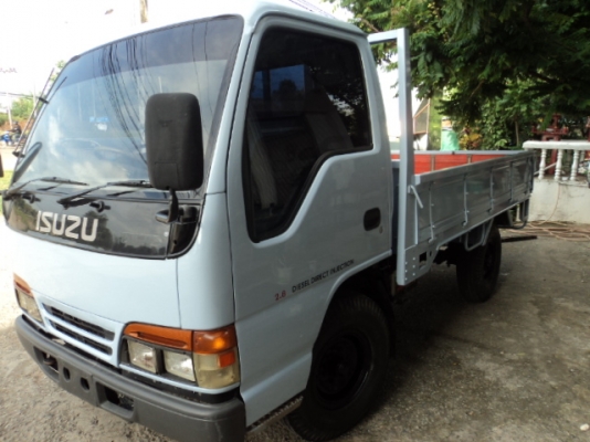 4 ล้อ NKR55EX1 รถห้างแท้ปี44 พร้อมใช้ พร้อมโอน335000