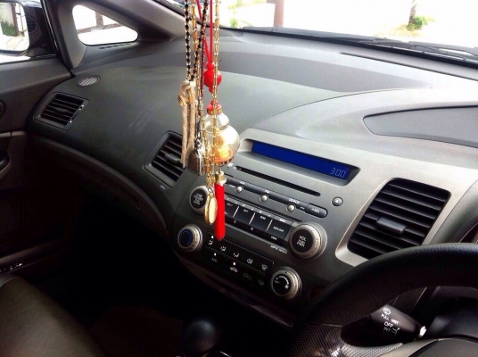 HONDA CIVIC 1.8s AUTO ปี 52 เล่มพร้อมโอน HONDA CIVIC 1.8s AUTO ปี 52 เล่มพร้อมโอน