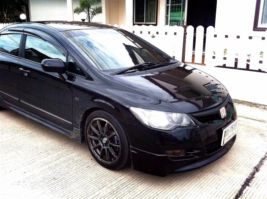 HONDA CIVIC 1.8s AUTO ปี 52 เล่มพร้อมโอน