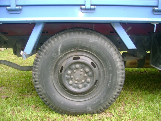 ISUZU NKR 66 E หัวการ์ตูน เครื่อง 4 HF1 บรรทุกไม่ติดเวลา ISUZU NKR 66 E หัวการ์ตูน เครื่อง 4 HF1 บรรทุกไม่ติดเวลา