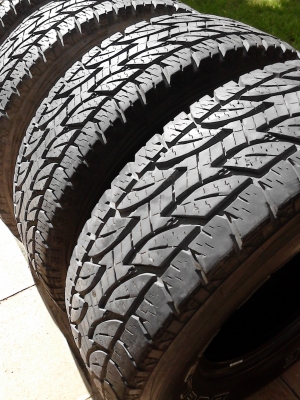 265/75R16 BRIDGESTON DUELER A/T ชุด 4 เส้น Tel.081-427-3941 265/75R16 BRIDGESTON DUELER A/T ชุด 4 เส้น Tel.081-427-3941