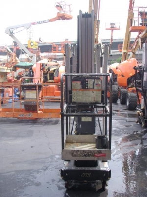 ขายรถกระเช้าขากรรไกรมือสอง  (ขึ้น-ลง แนวดิ่ง) JLG  มือสอง รุ่น 36AM (สูง  11.05 M.) ราคาเพียง 180,000 บาท (ของมีจำนวนจำกัด)