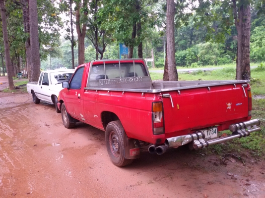 นิสสันหัวเดียว ฝาแดง กระบะสะแตนแลส พร้อมใช้ 59000