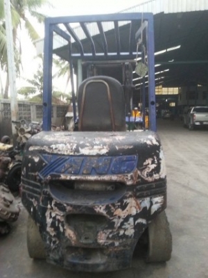 ขายโฟลิป ยกได้ 2.5 ตัน พร้อมใช้งาน