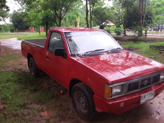 นิสสันหัวเดียว ฝาแดง กระบะสะแตนแลส พร้อมใช้59000 นิสสันหัวเดียว ฝาแดง กระบะสะแตนแลส พร้อมใช้59000