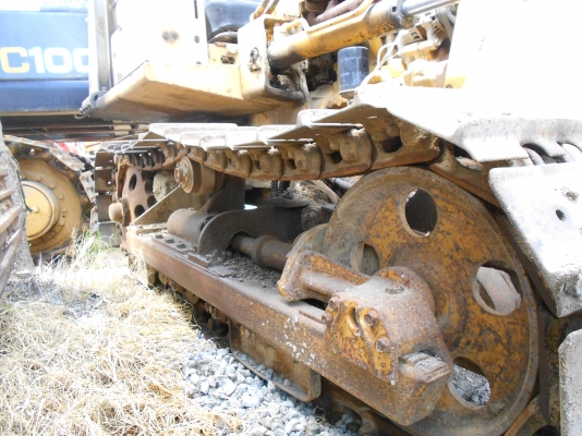 ขายรถแทรกเตอร์ดันดินมือสอง ราคาถูก ขายรถแทรกเตอร์ดันดินมือสอง ราคาถูก