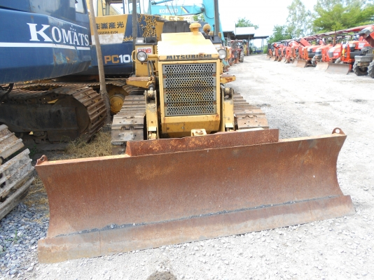 ขายรถแทรกเตอร์ดันดินมือสอง ราคาถูก ขายรถแทรกเตอร์ดันดินมือสอง ราคาถูก