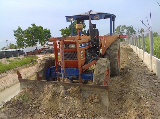 ขาย KUBOTA M7500 DT 4WD ราคาถูกๆรถใช้งานได้