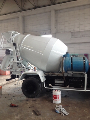 โม่ปูน เก่านอก  เอกสารอินวอยซ์   2.5 คิว  พร้อมใช้ สวย ๆ