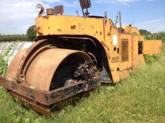 รถบด2ล้อเหล็ก 2เพลาหนัก10ตัน ขายแล้วคะ