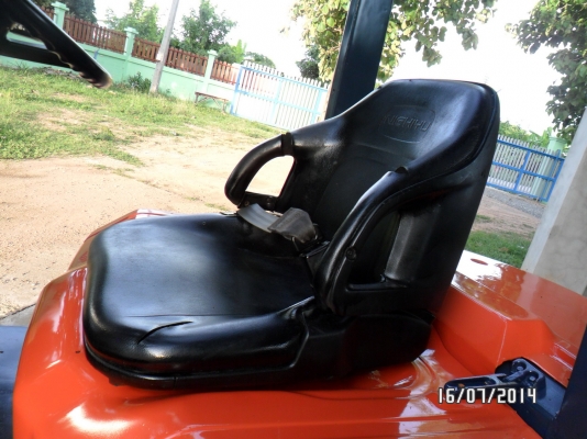 FORKLIFT*TOYOTA*5FD25*เสาฟลูฟรี5.50ม.*นำเข้าแท้จากญี่ปุ่นขายด่วนที่โคราช