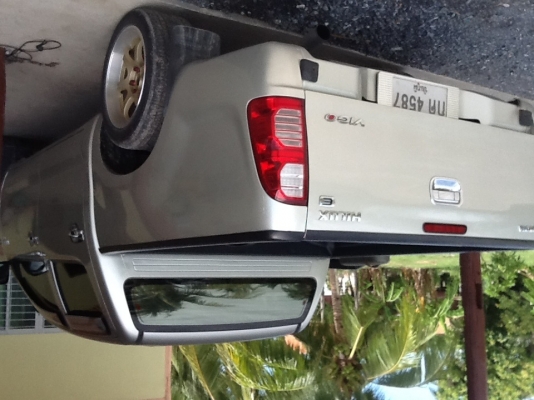 ขายVigo4ประตูเครื่อง2500d4dปี07ราคา300000฿ ขายVigo4ประตูเครื่อง2500d4dปี07ราคา300000฿