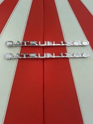 โลโก้ข้างแก้ม ดัทสัน 521 เเละดัทสัน520 ครับผม โลโก้ข้างแก้ม ดัทสัน 521 เเละดัทสัน520 ครับผม