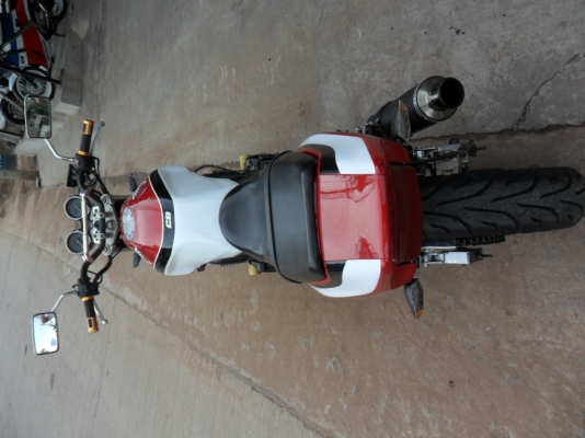 cb400 superfour v.s สรรพสามิต 69000