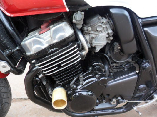 cb400 superfour v.s สรรพสามิต 69000