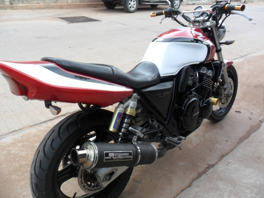 cb400 superfour v.s สรรพสามิต 69000