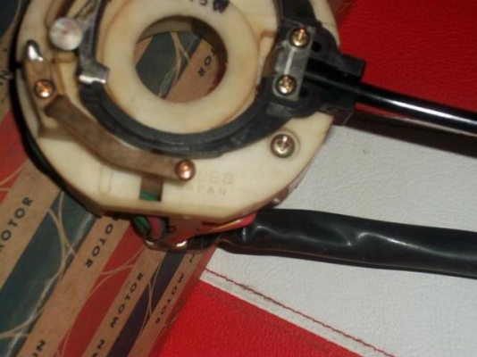 ขายสวิทยกเลี้ยวดัทสัน620 เก่าเก็บของเเท้ MADE IN JAPAN