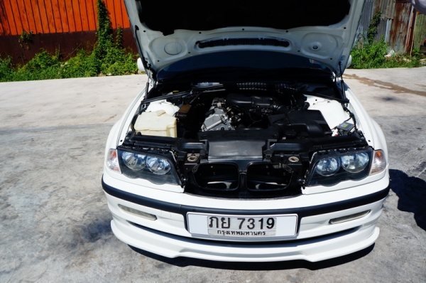 BMW E46 318i ปี 2000 AUTO ติดแก็ส LPG หัวฉีด ขายรถสวย ARIBAG คู่ เบรค ABS เครื่องแน่นๆ ช่วงล่างดี แอร์เย็นๆ ล้อ MAX เบาะหนัง ภายในสภาพสวย สีสวย รถพร้อมใช้งาน จัดไฟแนนได้