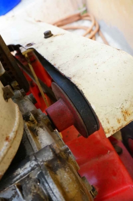 เครื่องตัดหญ้าแบบเดินตาม มีเกียร์ Shibaura ของเก่าจากญี่ปุ่น ยังใช้งานได้ดี