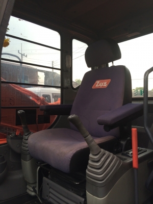 ต้องการขาย แบคโฮ ฮิตาชิ ZX200-1 ต้องการขาย แบคโฮ ฮิตาชิ ZX200-1