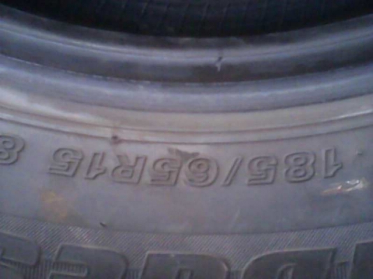 ขายยางใช้แล้ว bridgestone 185/60/15 ปี 12 ชุด 2700