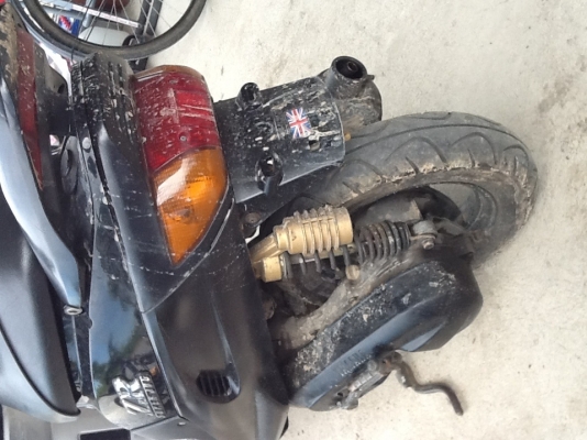 ขายรถอีป๊อปYamaha-zr-superjug