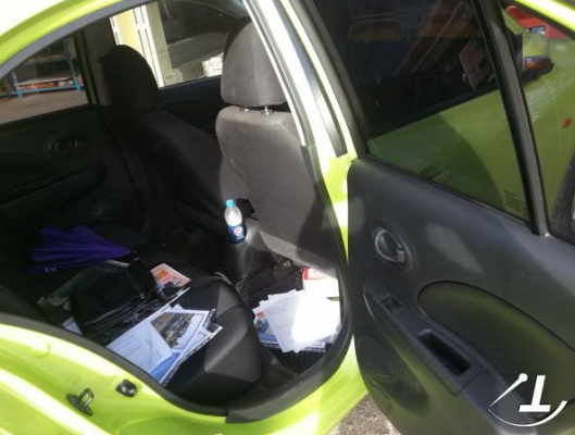 นิสสัน มาร์ช VL TOP ปุ่มสตาร์ท แอร์ดิจิตอล รถเดิมๆค่ะ