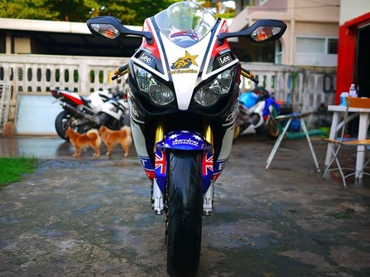ขาย Cbr1000 2008 สภาพเครื่องสดๆ เสียสรรพสารมิตรแล้วเอกสารแท้ทุกฉบับ ขาย Cbr1000 2008 สภาพเครื่องสดๆ เสียสรรพสารมิตรแล้วเอกสารแท้ทุกฉบับ