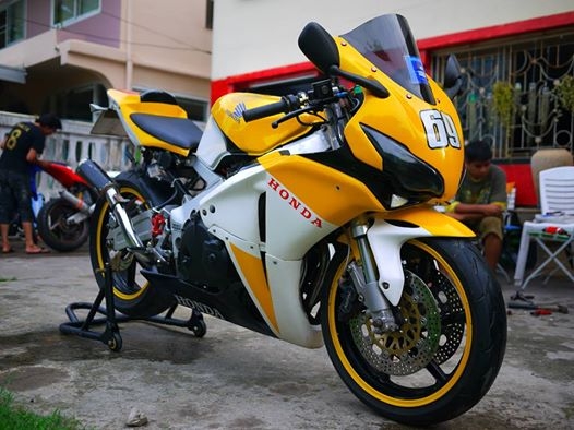ขาย Cbr93 ตัวคาร์บูรไฟฟ้า พร้อมทะเบียนแท้ แฟริ่ง Cbr1000 08