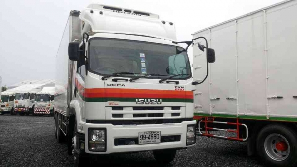 ISUZU FVM 240 รถตู้บรรทุก ตู้เครื่องทำความเย็น ISUZU FVM 240 รถตู้บรรทุก ตู้เครื่องทำความเย็น