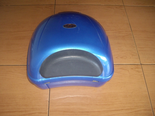 ขาย  กล่องเก็บของท้ายมอไซค์