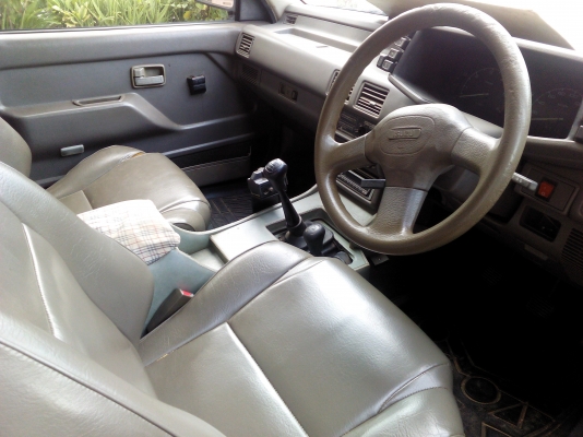 ขาย IZUZU adventure 4WD ขาย IZUZU adventure 4WD