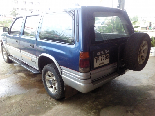 ขาย IZUZU adventure 4WD ขาย IZUZU adventure 4WD