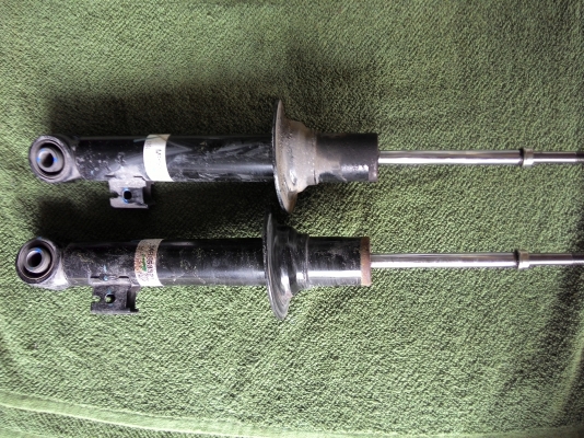 ขายโช๊คเดิมไทรทันพลัส 4 ประตู