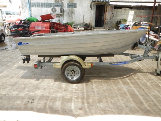 ขายเรือ BOAT ALUMINIUM พร้อม เครื่อง MERCURY 5.0 พร้อมใช้งาน ขายเรือ BOAT ALUMINIUM พร้อม เครื่อง MERCURY 5.0 พร้อมใช้งาน