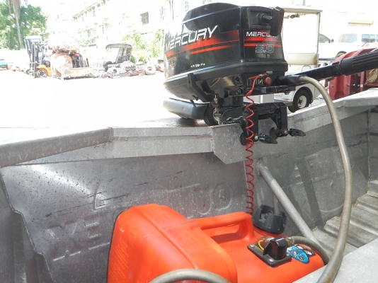 ขายเรือ BOAT ALUMINIUM พร้อม เครื่อง MERCURY 5.0 พร้อมใช้งาน ขายเรือ BOAT ALUMINIUM พร้อม เครื่อง MERCURY 5.0 พร้อมใช้งาน