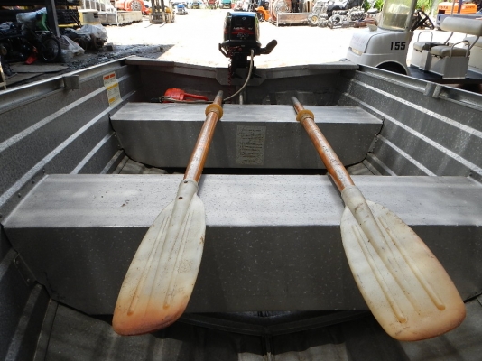 ขายเรือ BOAT ALUMINIUM พร้อม เครื่อง MERCURY 5.0 พร้อมใช้งาน ขายเรือ BOAT ALUMINIUM พร้อม เครื่อง MERCURY 5.0 พร้อมใช้งาน